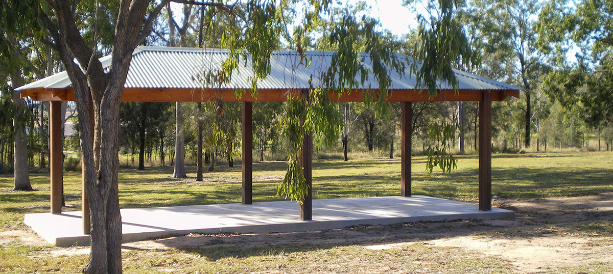 4m wide Hume series park shelter photo